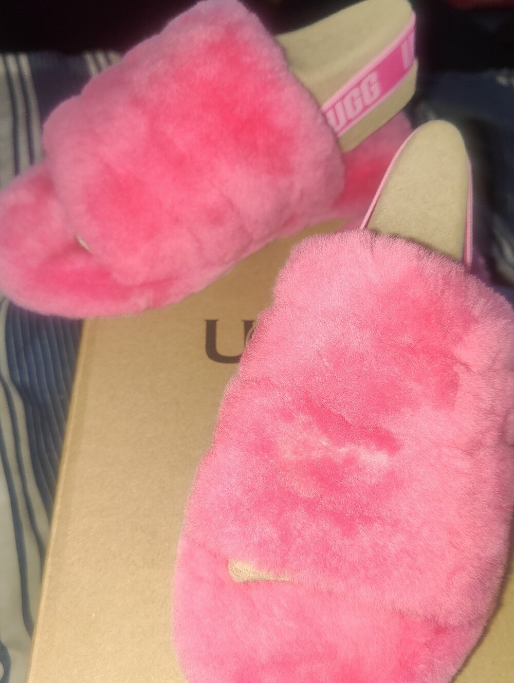 UGG Kids Pink Fluff Slide Slippers